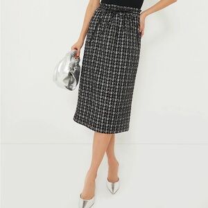 Tuckernuck Onyx Cece Skirt Tweed Size Medium NWOT!
